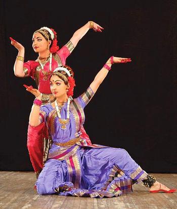 Индийский танец 